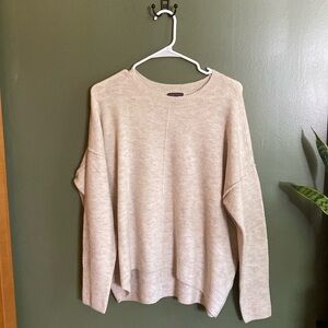 Tan Vince Camuto sweater - size medium